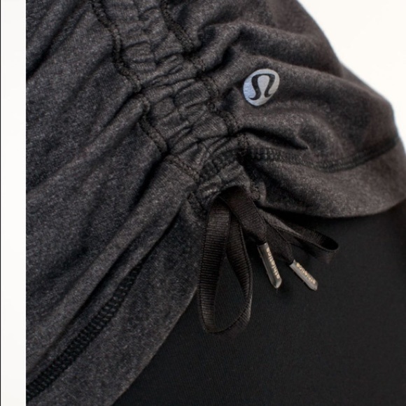 Lululemon Hot 'N Sweaty Tank 8 - Picture 3 of 10